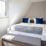 Reethuis-am-dorfteich-ferienhaus-stephanie-01 Σπίτι διακοπών Wenningstedt-Braderup