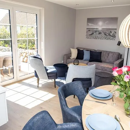 Reethuis-am-dorfteich-ferienhaus-stephanie-01 * Wenningstedt-Braderup