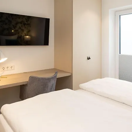 Reethuis-am-dorfteich-ferienhaus-stephanie-01 Feriehus