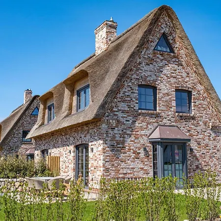 Feriehus Reethuis-am-dorfteich-ferienhaus-stephanie-01 *