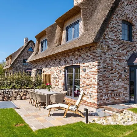 Feriehus Reethuis-am-dorfteich-ferienhaus-stephanie-01